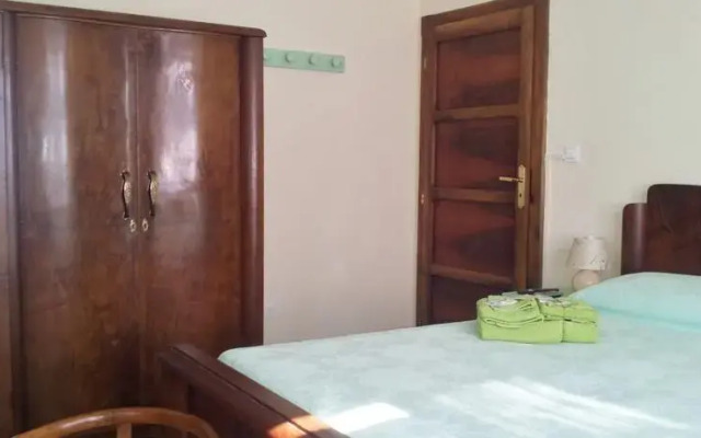 One Nice Room