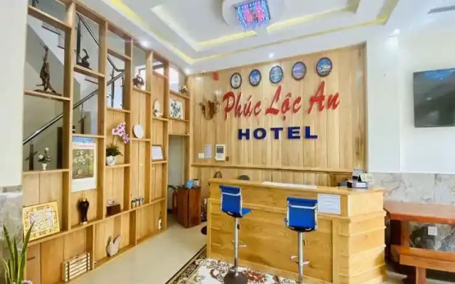 Khach san Phuc Loc An Con Đao