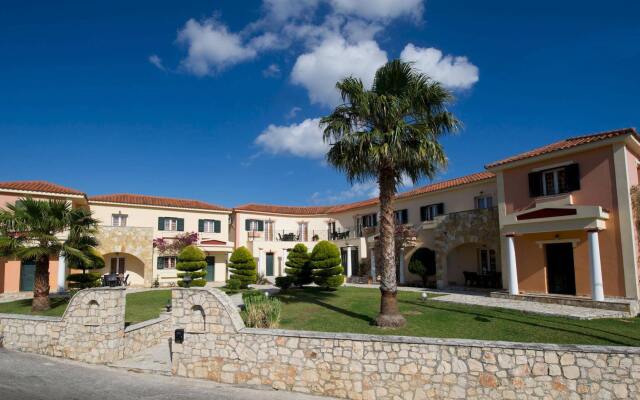 Отель Elanthi Village Hotel Греция, Закинф - отзывы, цены и фото номеров - забронировать отель Elanthi Village Hotel онлайн вид на фасад
