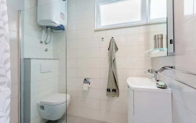 Apartment Karlo
