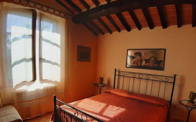 Cozy Farmhouse Near Montalcino-il Bosco