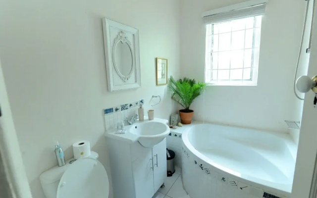 Jaquis Garden Guesthouse