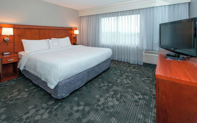 Courtyard Montgomery Prattville