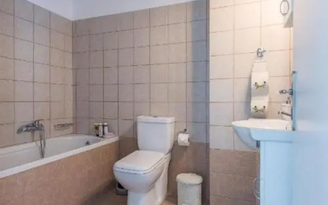Holiday home 3 bedrooms - Gennadi
