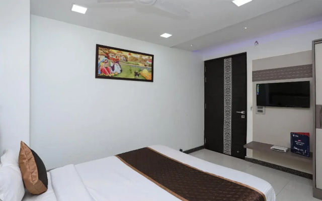 OYO Hotel Vaishnavi Heritage Inn