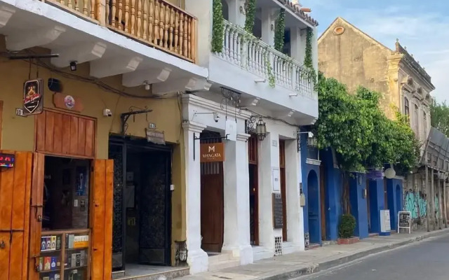 Hotel Mangata