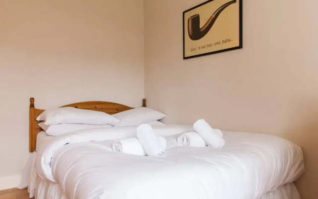 1 Bedroom Apartment Near New Town