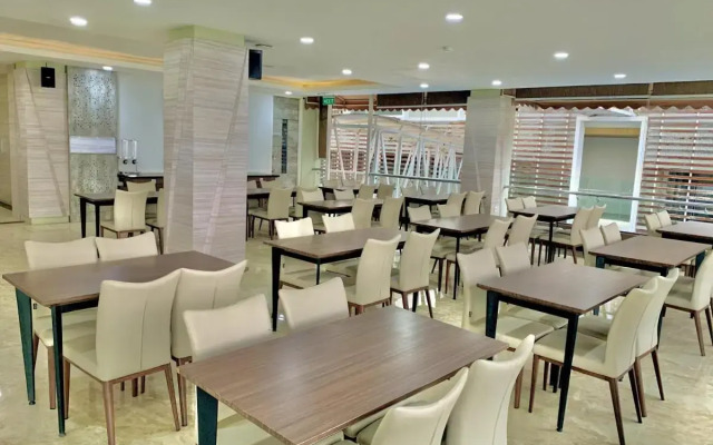 Sinergi Hotel & Villa