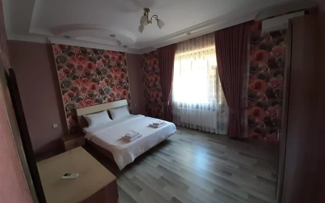 Green Villa Nizami