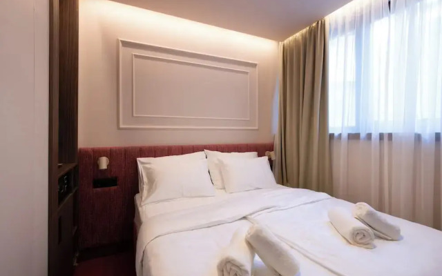 Boutique Hotel OPERA