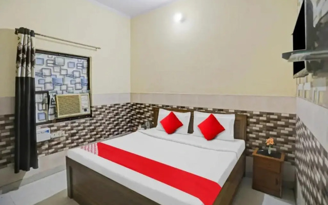 OYO Flagship Kashvi Palace Near Usmaanpur 1st pusta