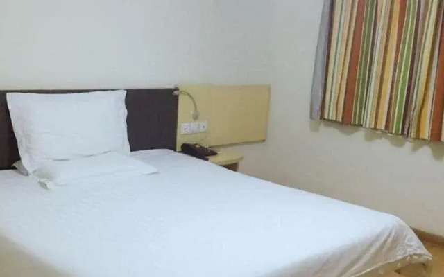 Elan Hotel (Shanghai Lujiazui Pudong Avenue)