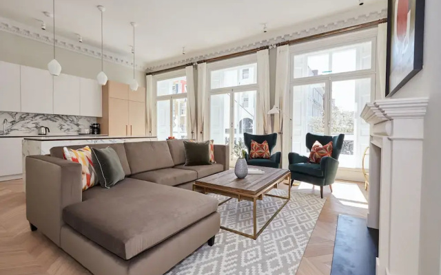 Exceptional Covent  Garden Suites by Sonder