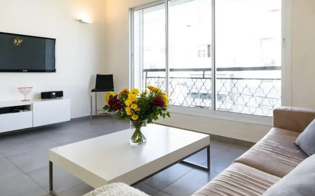 Full Comfort near Beach by FeelHome