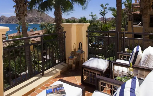 "Amalfi" 4 BDR Residence at Ultra Lux Hacienda!