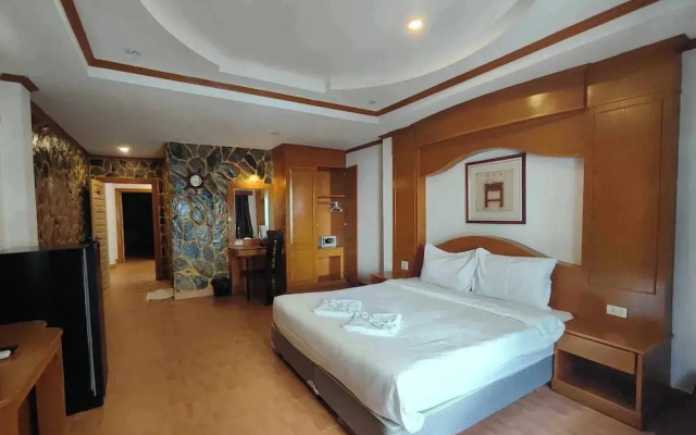 Patong Rockshore