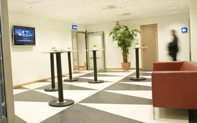Отель Micro Швеция, Стокгольм - 3 отзыва об отеле, цены и фото номеров - забронировать отель Micro онлайн вид на фасад