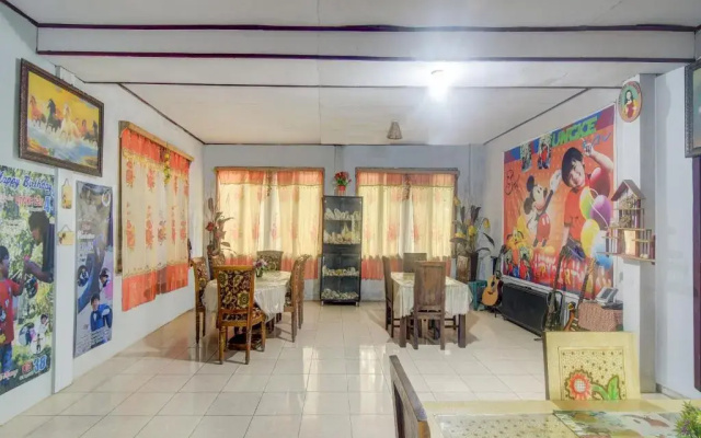 OYO 90988 Tangkoko Jungle Homestay