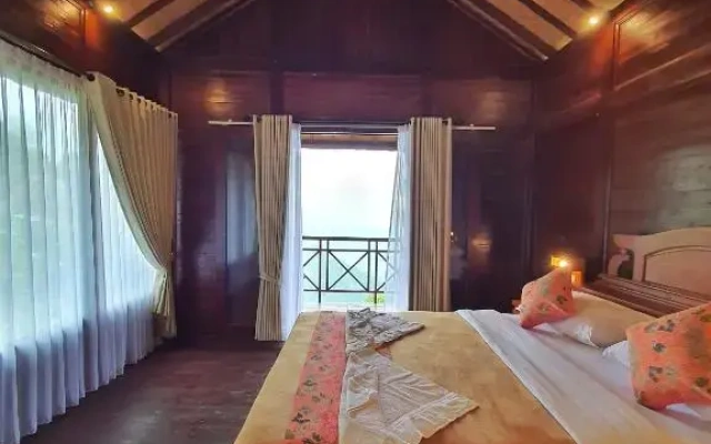 Munduk V View House