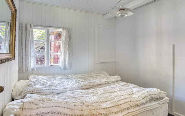 6 Person Holiday Home in Rodby