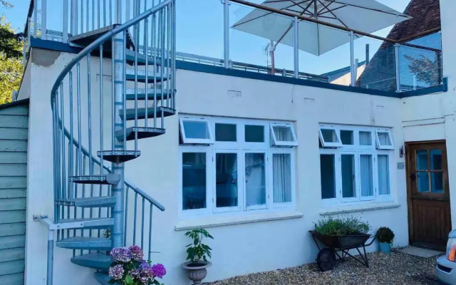 Overton Annexe