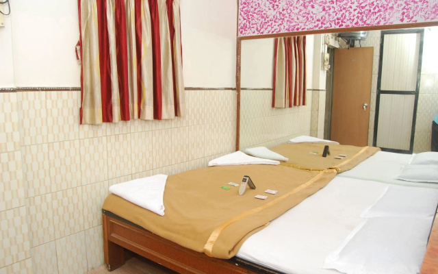 New Shahana - Hostel