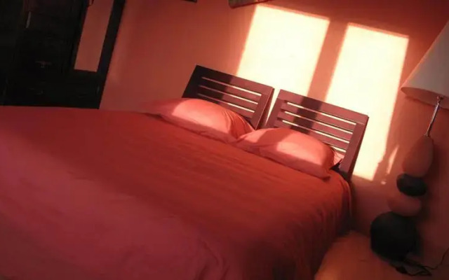 La Casa Colorada