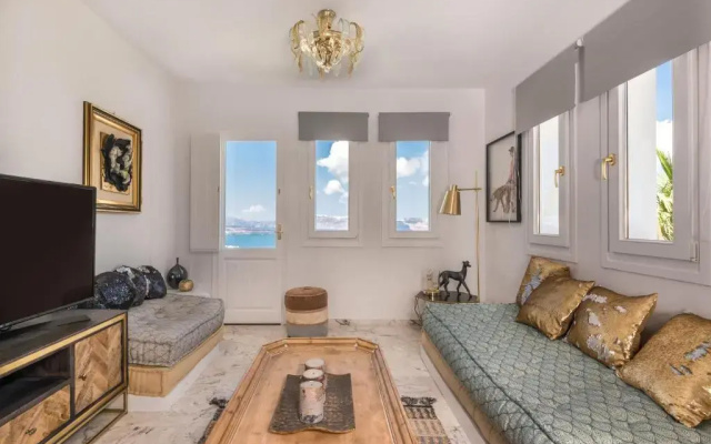 Summer Lovers Villa