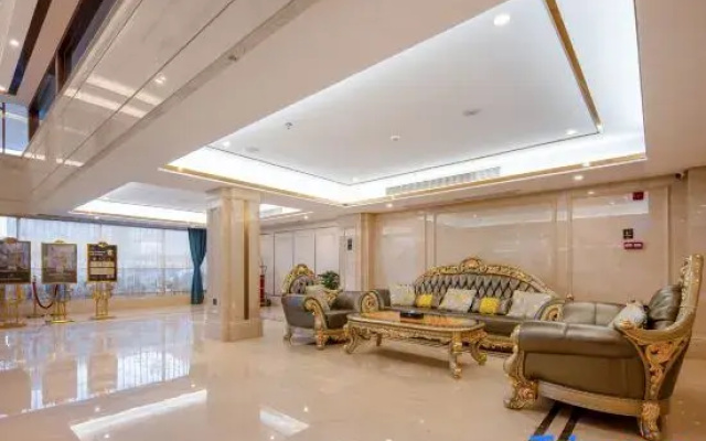 Vienna International Hotel(Chaozhou Chaoan High Speed Railway Station )