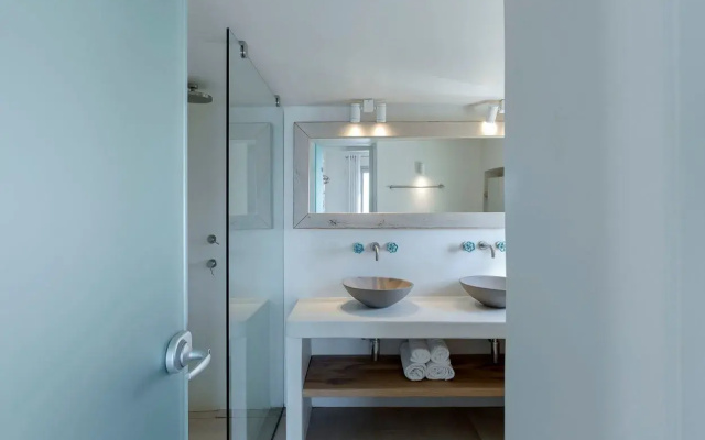 Legacy Suites