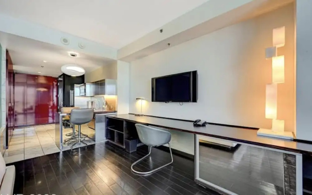 Palms Place Vacation Suites Collection
