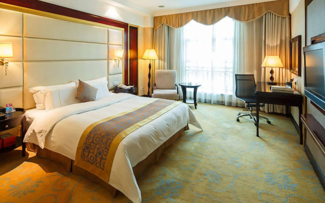 City Hotel Luxury