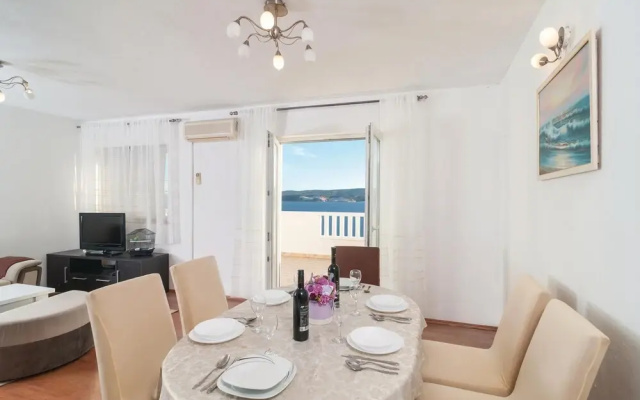 Stunning Home in Stanici With Wifi and 3 Bedrooms