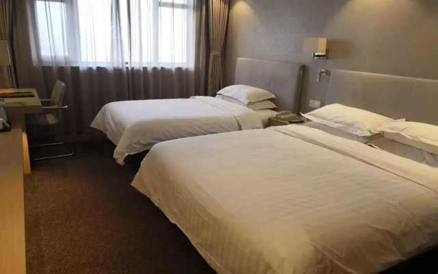 new dynasty hotel