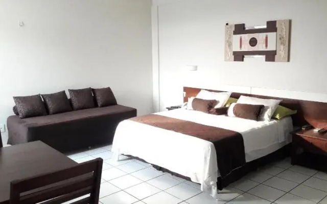 Schalom Hotel