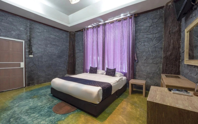 Saksaitarn Resort by OYO Rooms