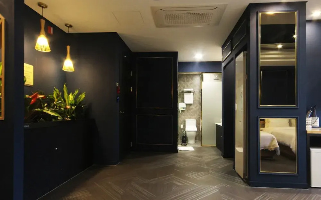 Amare Hotel