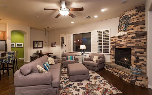 Palm Valley By Signature Vacation Rentals