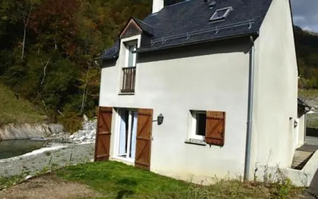 House Maison Independante Avec Petit Jardin Et Garage 3 Chambres