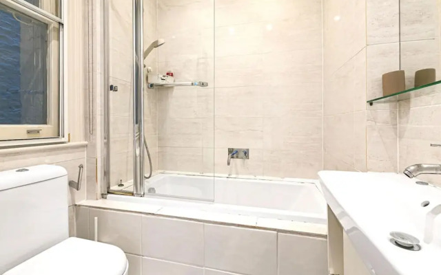 8 Million Home Cadogan Square Access