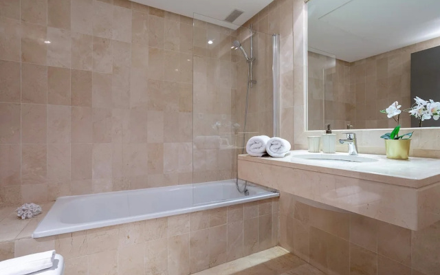Bright&exclusive 3BD Apartment Estepona. El Presidente