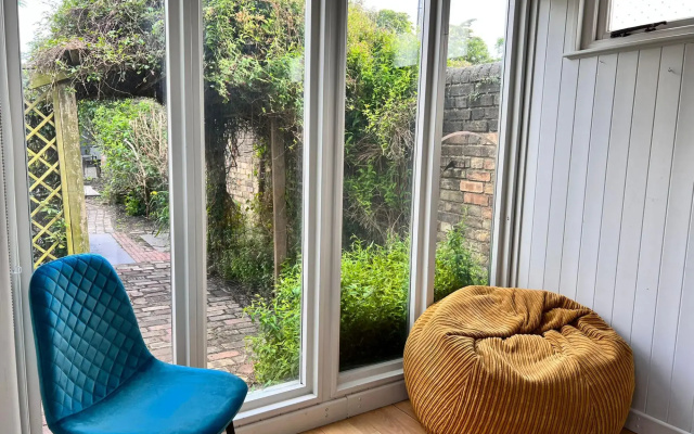 Topaz House in Cambridge