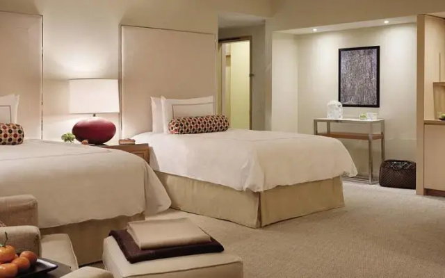 Crowne Plaza Cincinnati North