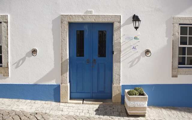 Отель Casa das Aguarelas вид на фасад