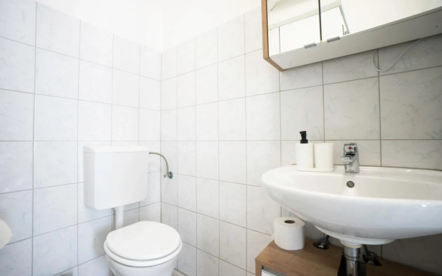 Modern 1-bedroom apartment next to Praterstern