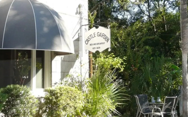 Castle Garden Bed & Breakfast