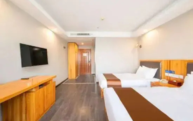 Huayi Zhenpin · Yunting Guanlan Audio-Visual International Hotel