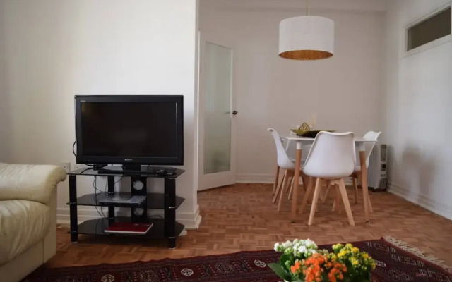 Modern 2 Bedroom Flat Next To Hyde Park