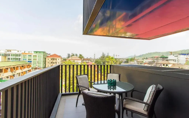The Deck Condominium Patong Beach