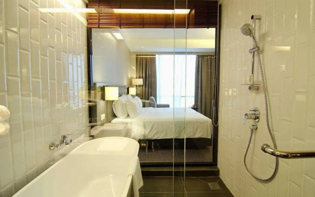 WEIL Hotel